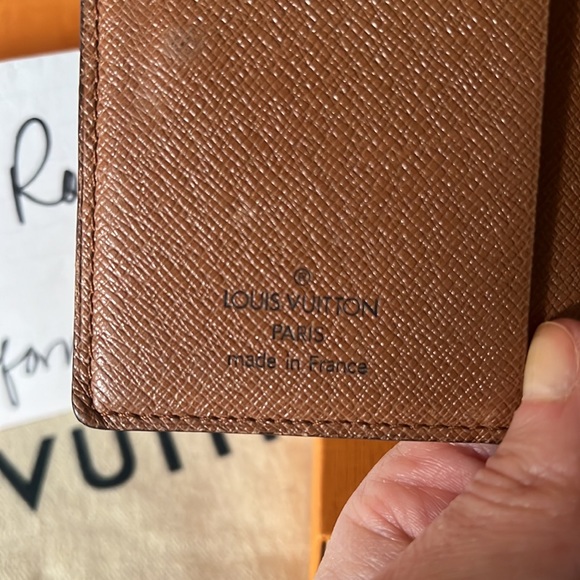 Louis Vuitton Mini Agenda - Picture 7 of 16